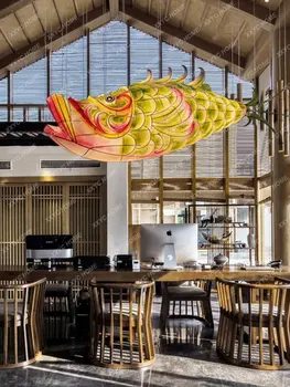 Подвесной светильник из ткани в форме японской рыбы, Креативное персонализированное украшение Ресторана отеля, Шелковая лампа для карпа с ручной росписью
