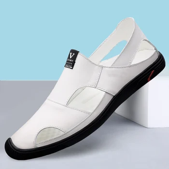 Новая кожаная мужская обувь с вырезами 2023, пляжные дышащие сандалии, Универсальная мужская летняя повседневная обувь для ходьбы, Модные мужские лоферы